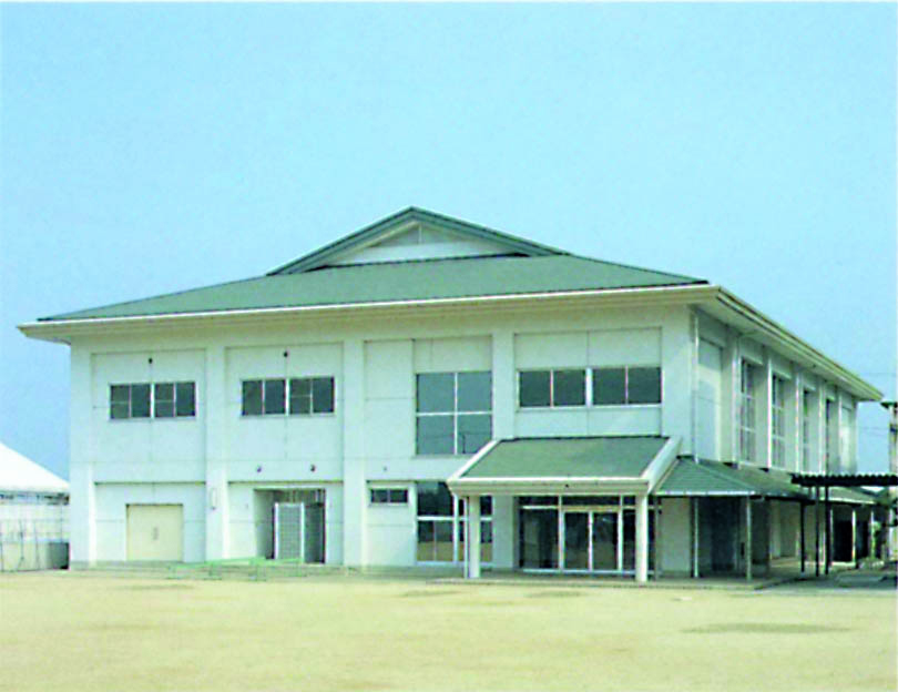 田原本北小学校体育館